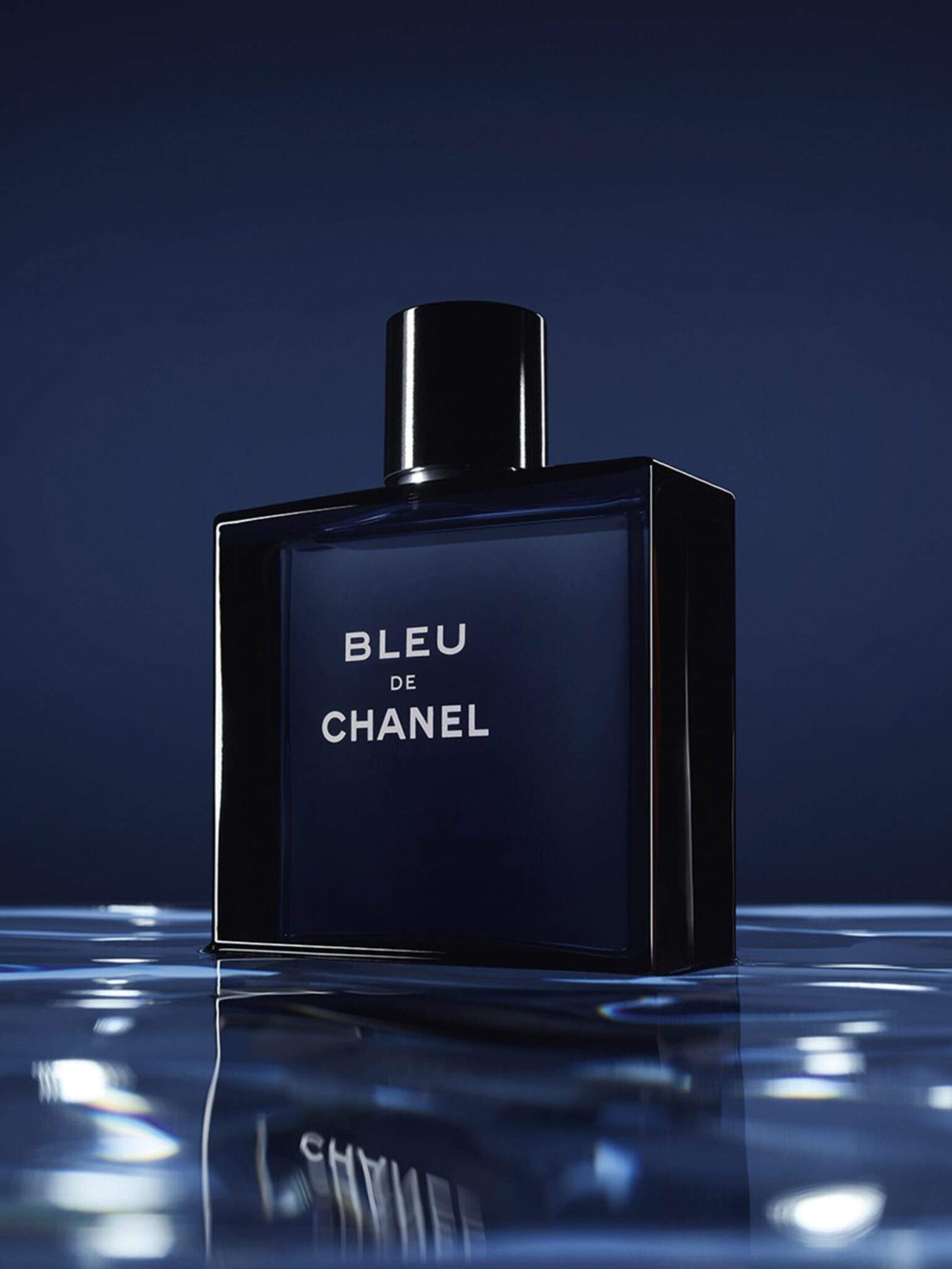 عطر بلو دي شانيل أو دي تواليت