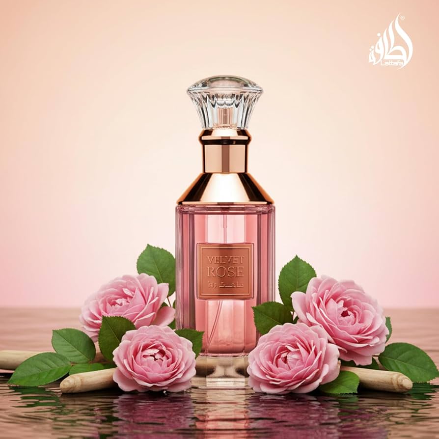 عطر فيلفيت روز لطافة