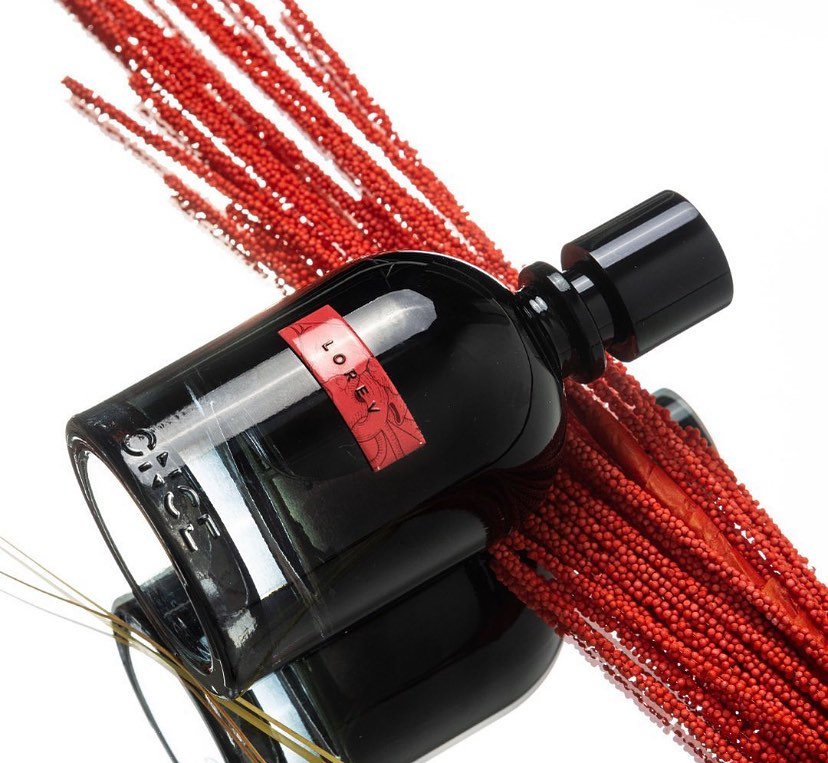 عطر لوريف وانس